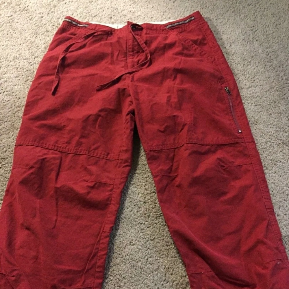 SOLD Kuhl Kuhldry hiking cargo capris